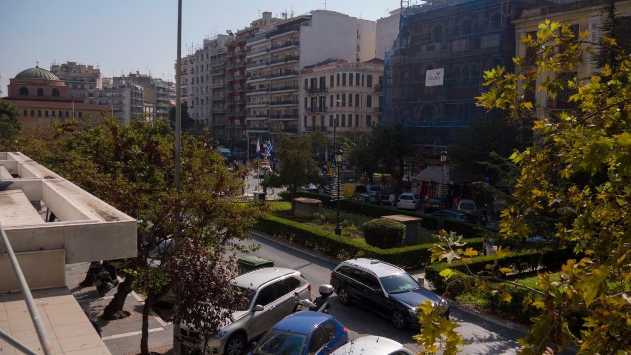 Apartment In The Heart Of Thessaloniki'S Center Екстериор снимка